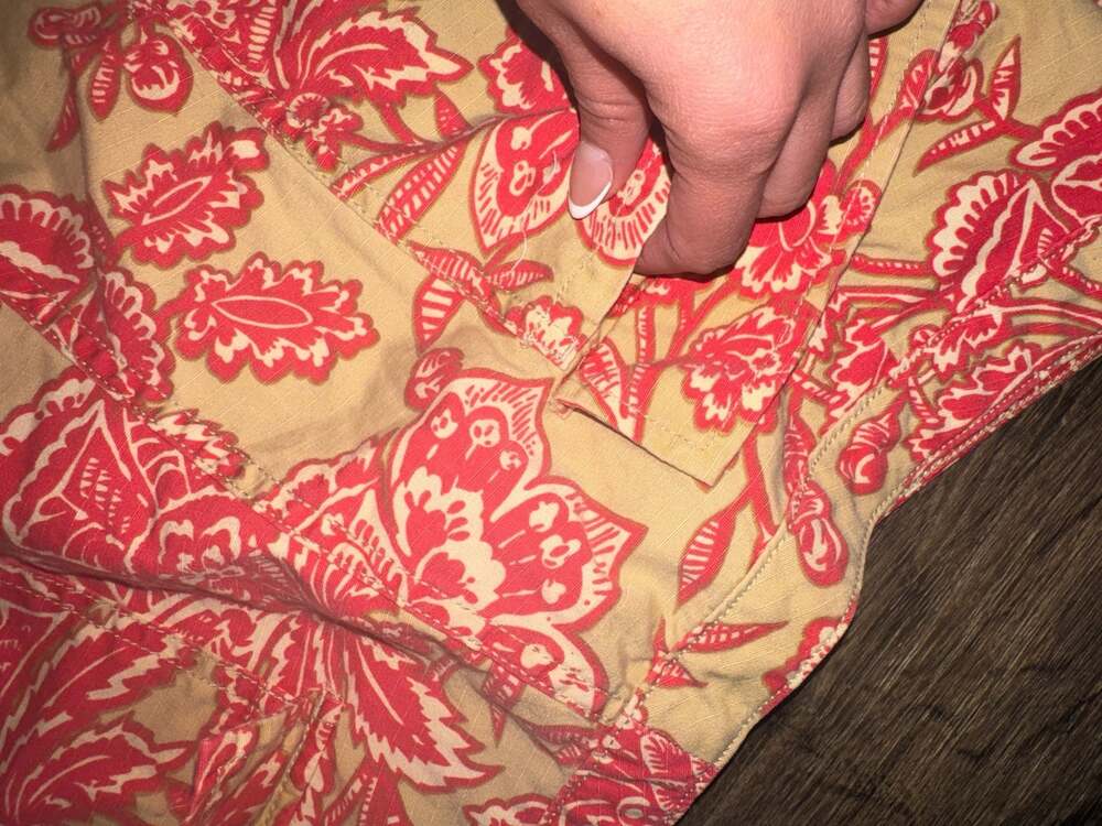 Y2k Tommy Hilfiger Red Floral Print Capri Cargo Pants Size 18 vacation vintage - Picture 8 of 10